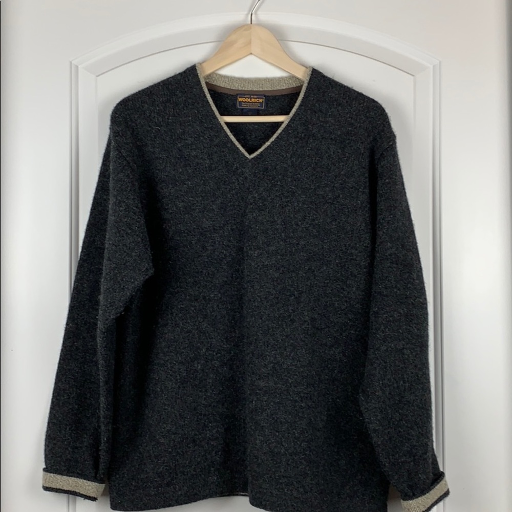 Woolrich Men’s Wool V-neck Sweater